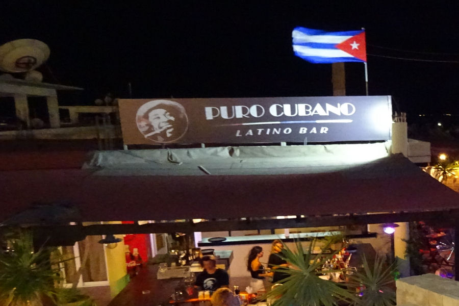 Puro Cubano Latina Bar